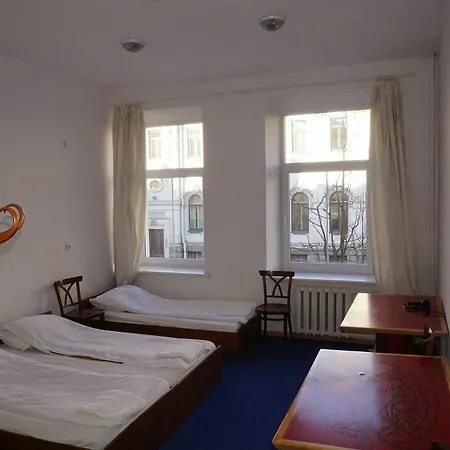 Budget Hostel *